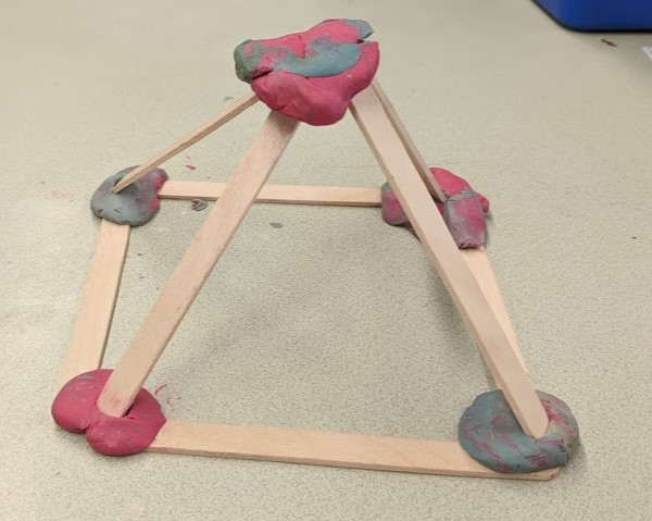 Squared pyramid